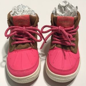 Oshkosh Toddler Duck Boot